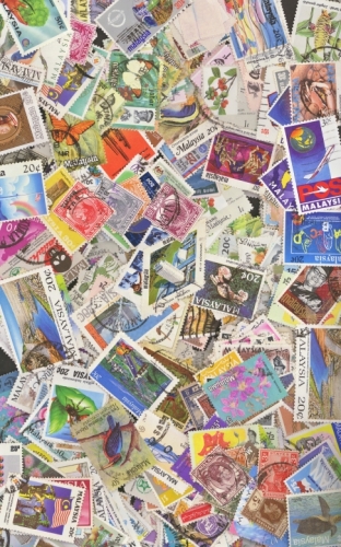 Malaysia 500 Different Stamps