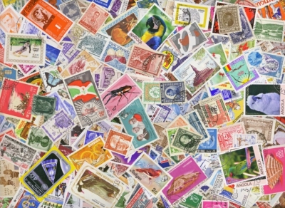 World 525 Different Stamps